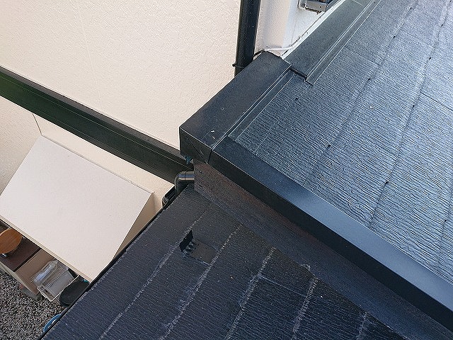 屋根端部と角の板金処理